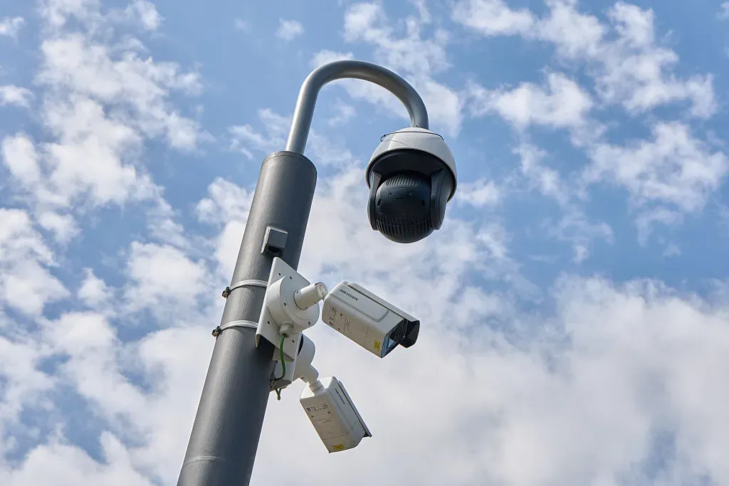 Hamburg: Surveillance cameras can be seen outside Hamburg Central Station.