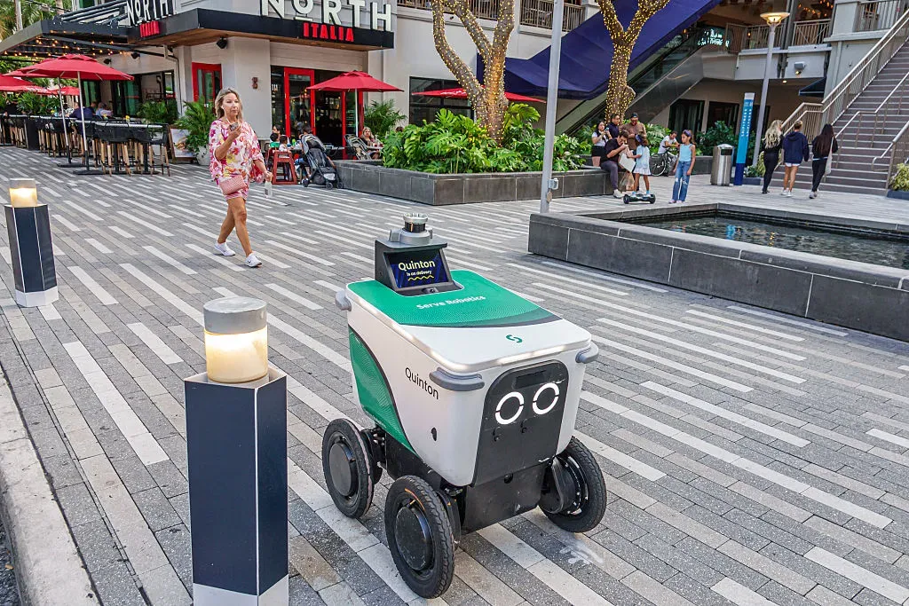 Miami, Florida, Brickell Financial District, South Miami Avenue, sidewalk delivery robot Quinton, Serve Robotics.