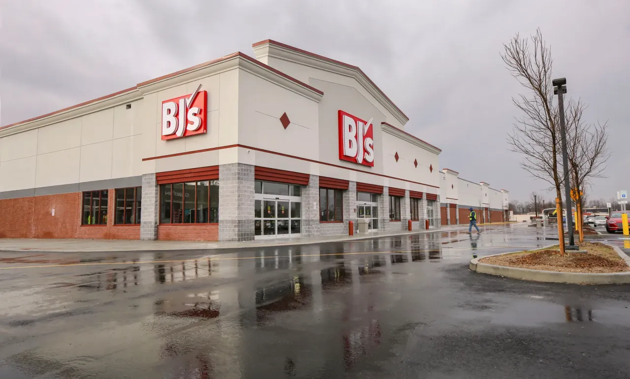 A BJ's store on Veterans Memorial Highway in Commack as seen on January 5, 2022. (Photo by John Paraskevas/Newsday RM via Getty Images)