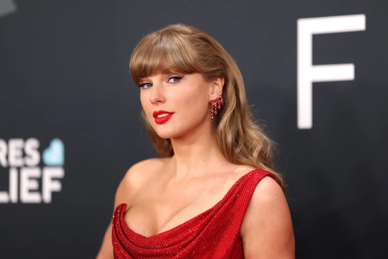Taylor Swift attends the 67th Annual GRAMMY Awards on February 02, 2025 in Los Angeles, California. (Photo by Matt Winkelmeyer/Getty Images for The Recording Academy)
