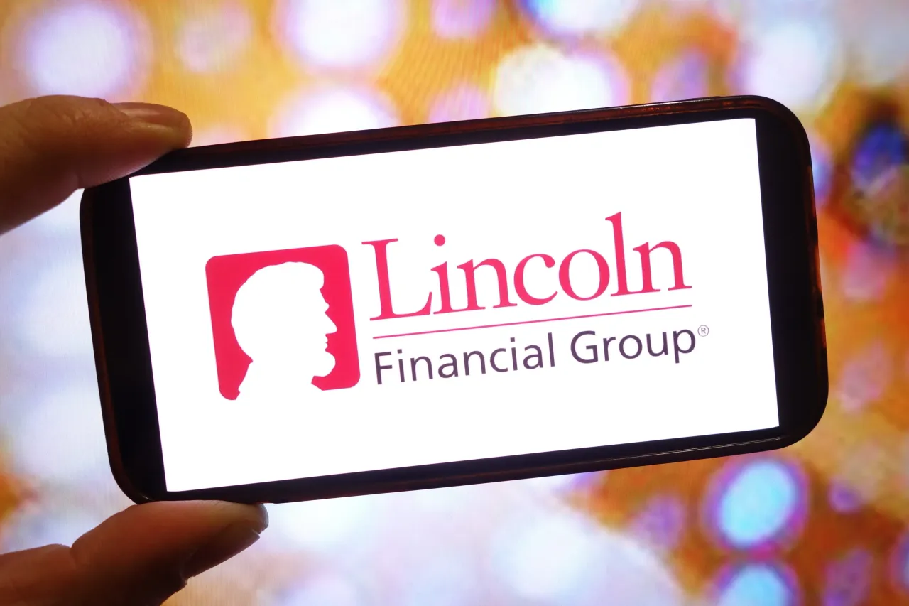 In this photo illustration, the Lincoln National Corporation company logo is seen displayed on a smartphone screen. (Photo Illustration by Piotr Swat/SOPA Images/LightRocket via Getty Images)