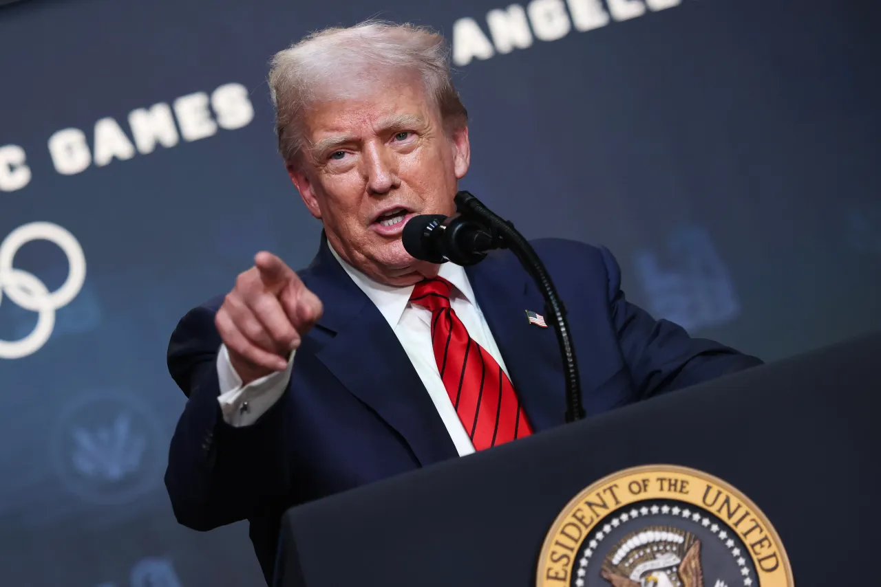 Goldman Sachs Economist Sticks To Tariff Warning After Trump’s Criticism