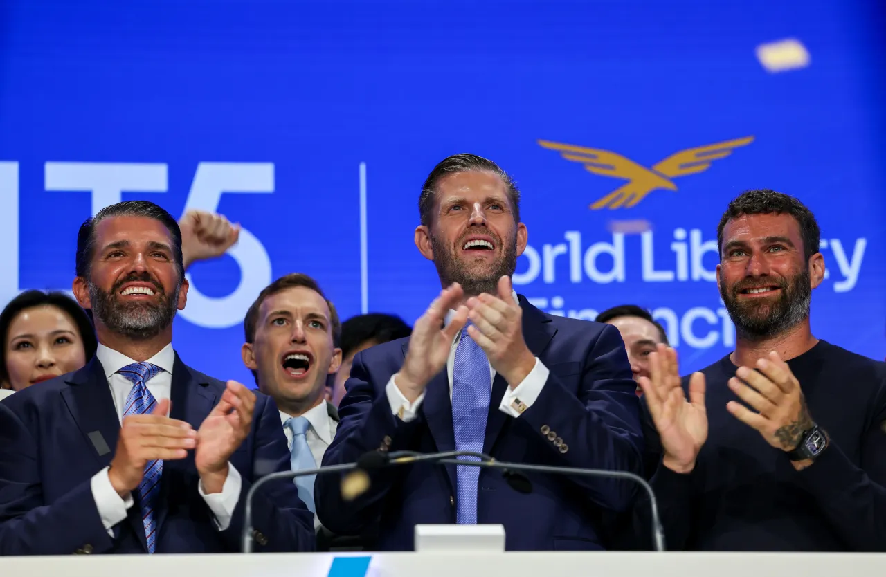 Trump-Backed World Liberty Coin Slumps On Trading Debut — Analysts Remain Divided On Future Trump-Backed World Liberty Coin Slumps On Trading Debut — Analysts Remain Divided On Future