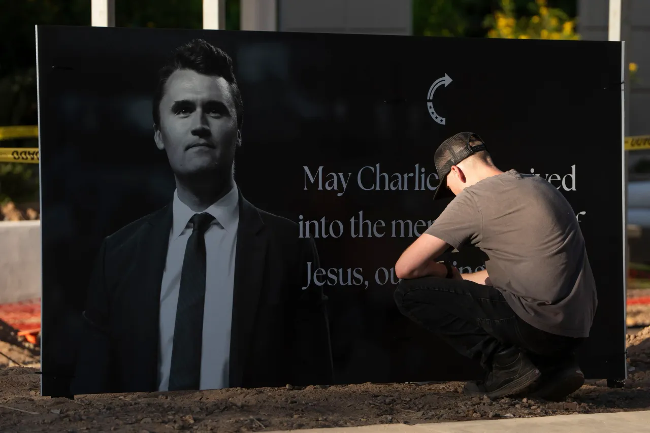 Arizonans mourn Turning Point USA Founder Charlie Kirk outside of the Turning Point USA headquarters on September 10, 2025 in Phoenix, Arizona. (Photo by Rebecca Noble/Getty Images)