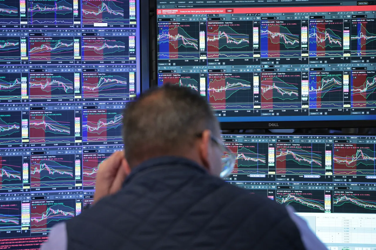 Traders work on the floor of the New York Stock Exchange during afternoon trading on June 10, 2026 in New York City. (Photo by Michael M. Santiago/Getty Images)