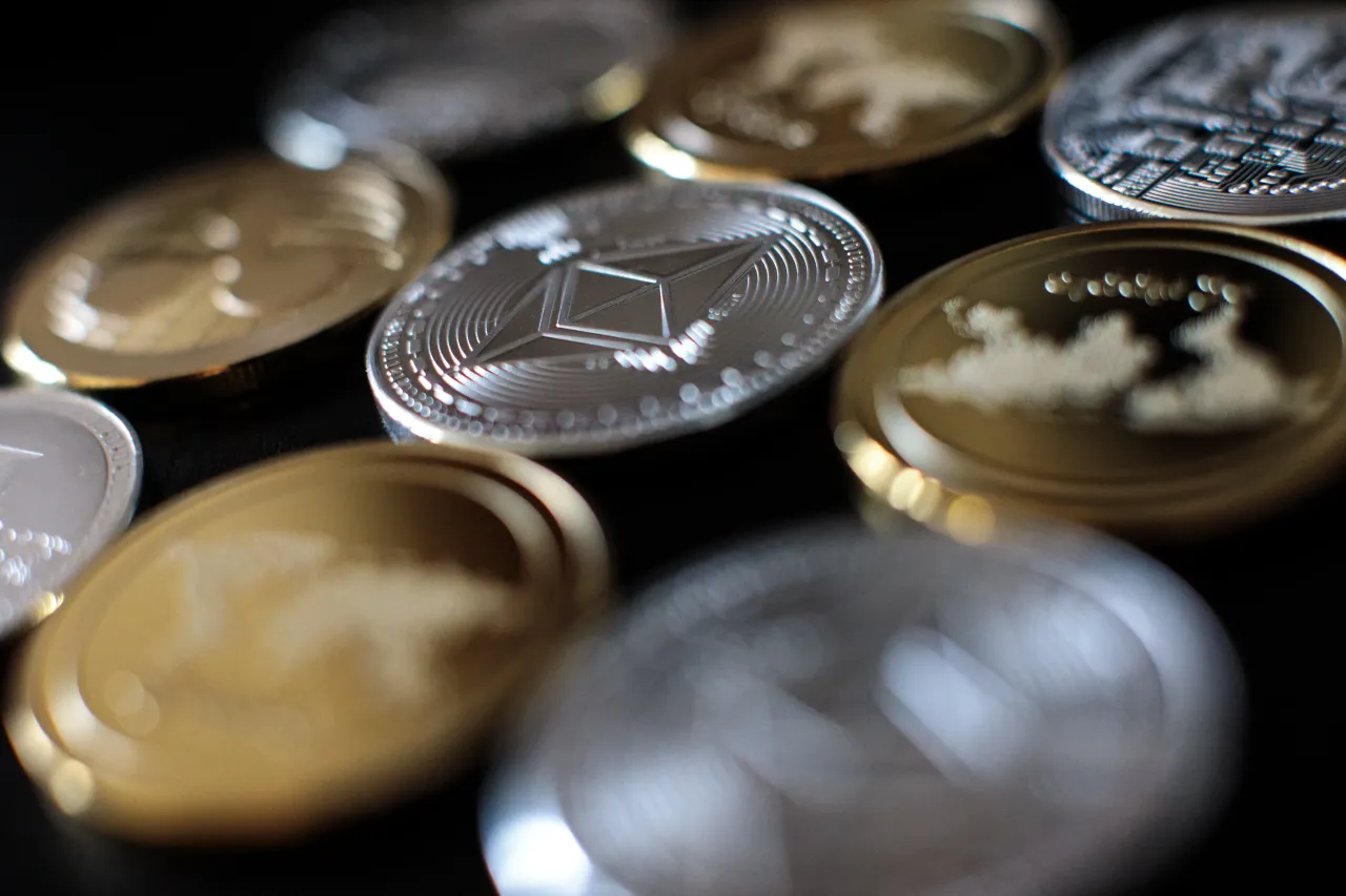 In this photo illustration of the litecoin, ripple and ethereum cryptocurrency 'altcoins' sit arranged for a photograph on April 25, 2018 in London, England. (Photo by Jack Taylor/Getty Images)