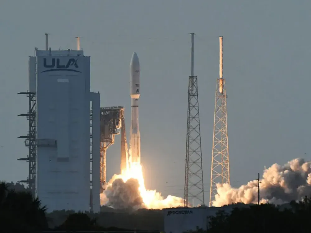  A United Launch Alliance Atlas V rocket carrying Amazon's first batch of 27 Kuiper internet satellites lifts off from Cape Canaveral Space Force Station on April 28, 2025 in Cape Canaveral, Florida. 