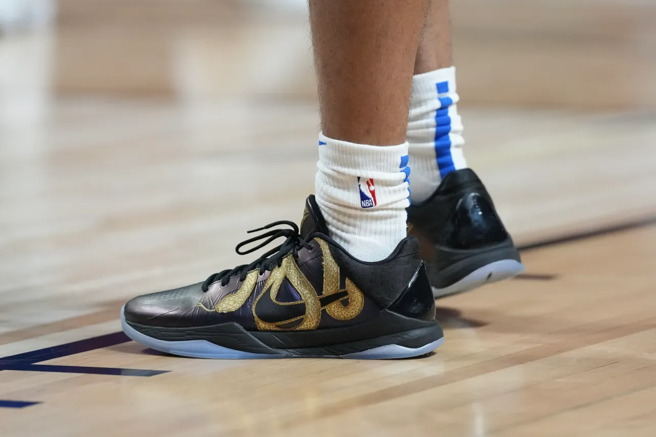 Nolan Hickman #27 of the Dallas Mavericks wears Nike shoes against the Orlando Magic in the first half of a 2025 NBA Summer League game at the Thomas & Mack Center on July 18, 2025 in Las Vegas, Nevada.