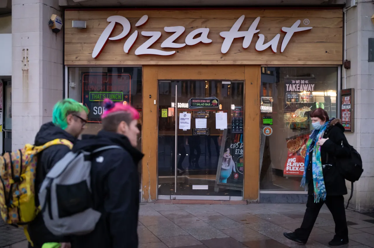 A general view of the closed Pizza Hut store on Queen Street on October 20, 2025 in Cardiff, Wales.