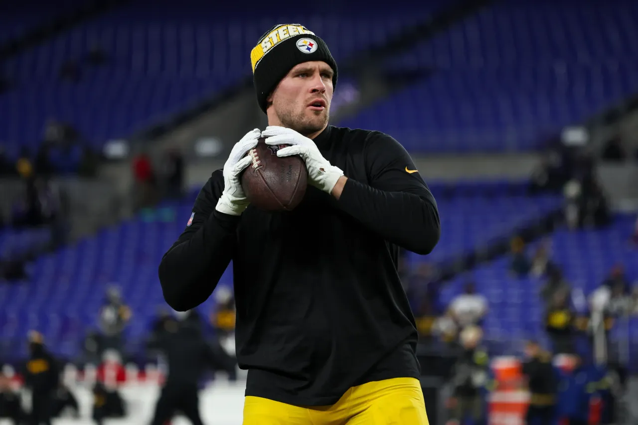 T.J. Watt #90 of the Pittsburgh Steelers warms up prior to a Wild Card Playoff Game against the Baltimore Ravens at M&T Bank Stadium on January 11, 2025. 