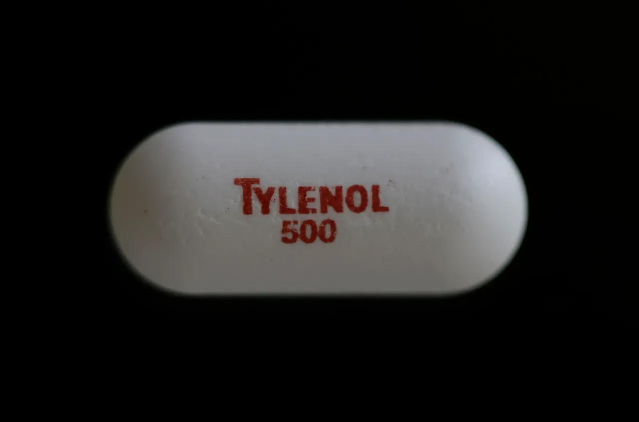 In this photo illustration, a Tylenol caplet is displayed on September 22, 2025, in San Anselmo, California. 