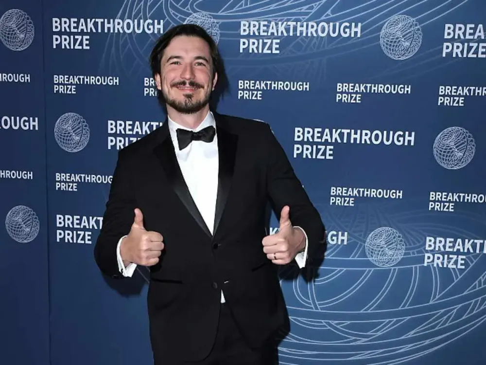 Vladimir Tenev arrives at the 11th Breakthrough Prize Ceremony at Barker Hangar on April 05, 2025 in Santa Monica, California. (Photo by Steve Granitz/FilmMagic)