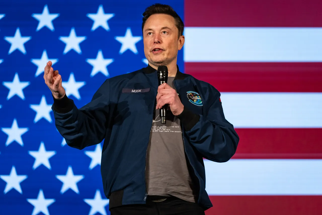 SpaceX and Tesla founder Elon Musk speaks during an America PAC town hall on October 26, 2024 in Lancaster, Pennsylvania.  (Photo by Samuel Corum/Getty Images)