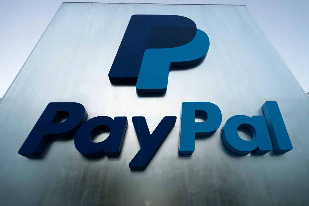 PayPal logo can be seen at its office in San Jose, California, United States on November 23, 2019. (Photo by Yichuan Cao/NurPhoto via Getty Images)