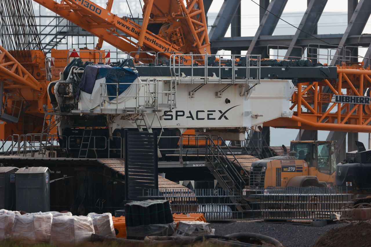A SpaceX crane is seen at the company's South Texas facility in Cameron County, Texas, on July 22, 2026. (Photo by Reginald Mathalone/NurPhoto via Getty Images)