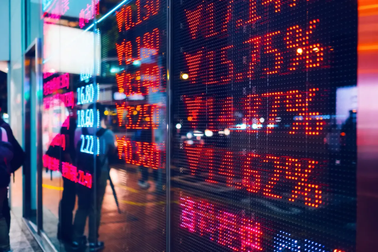 Representative image of a stock market crash sell-off in red colour. (Photo by d3sign via Getty Images)