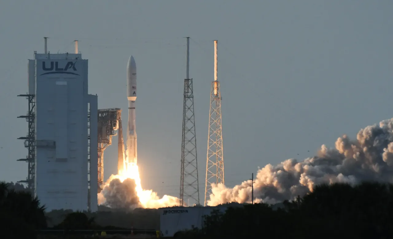A United Launch Alliance (ULA) Atlas V rocket carrying Amazon's first batch of 27 Kuiper internet satellites lifts off from pad 41 at Cape Canaveral Space Force Station on April 28, 2025. (Photo by Paul Hennessy/Anadolu via Getty Images)