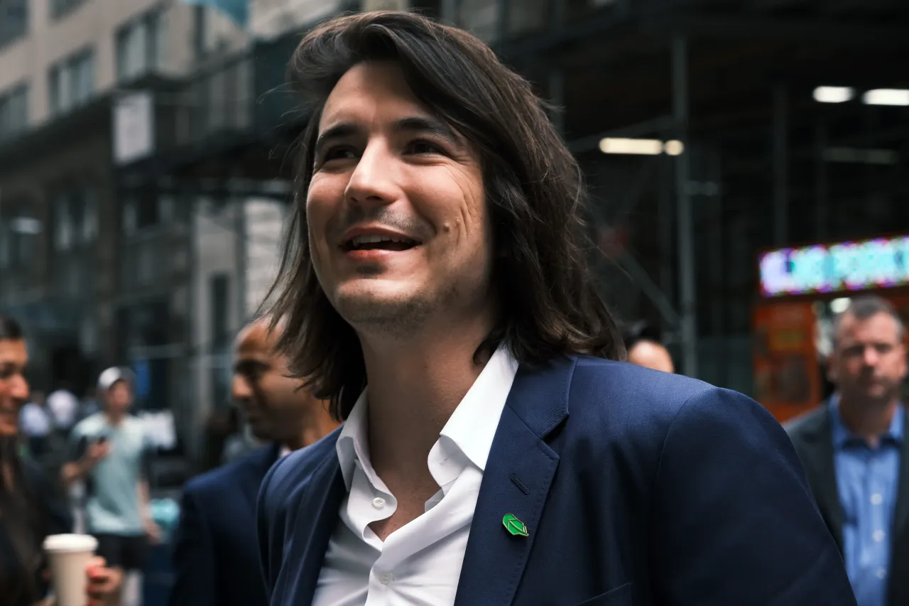 Vlad Tenev, CEO of the online brokerage Robinhood, walks along Wall Street on July 29, 2021 in New York City. (Photo by Spencer Platt/Getty Images)