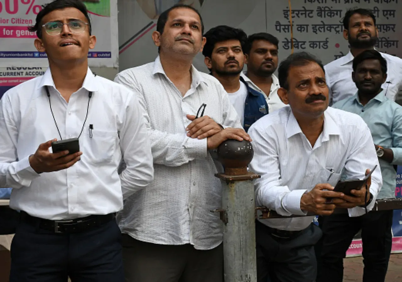 (Photo by Ashish Vaishnav/SOPA Images/LightRocket via Getty Images)